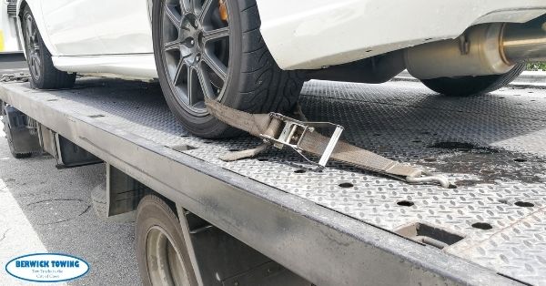 What You Need To Know About Flatbed Towing