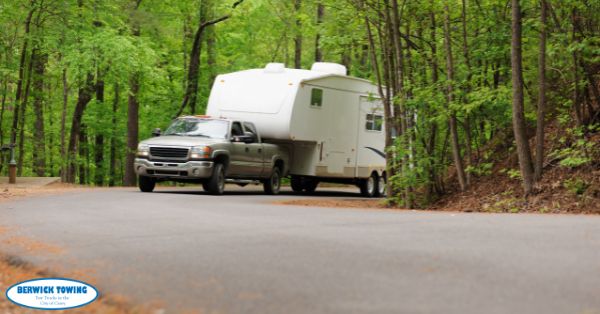 The Fundamental Tips for Safe Trailer Towing